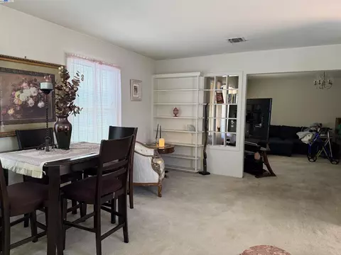 1314 Ohio St, Vallejo, CA 94590 photo 3