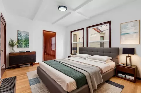 Bedroom - 2340 Virginia St, Berkeley, CA 94709 photo 4 of 12