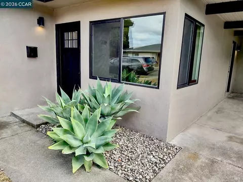 469 La Jolla St, Vallejo, CA 94591 photo 2