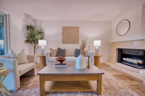 900 Terra California Dr #2, Walnut Creek, CA 94595