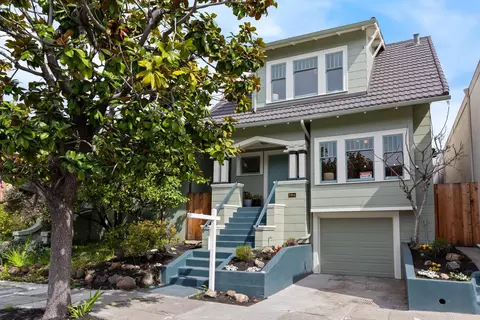 5914 Martin Luther King Jr Way, Oakland, CA 94609
