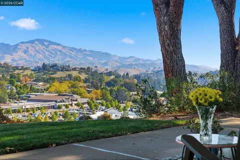 1940 Golden Rain #5, Walnut Creek, CA 94595