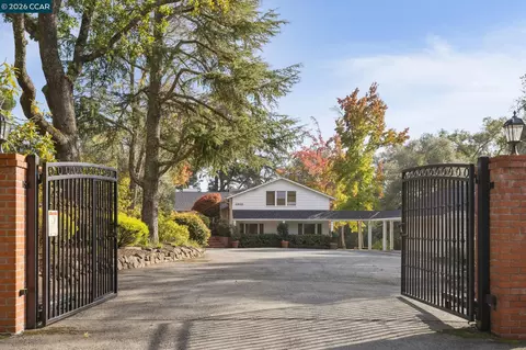 4040 Los Arabis Dr, Lafayette, CA 94549 photo 1
