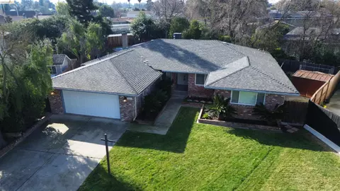 7011 Shoreham Pl, Stockton, CA 95207