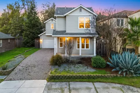 1115 Vine Ave, Martinez, CA 94553 photo 1