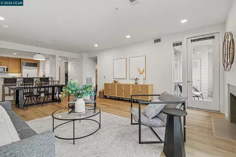 1655 N California Blvd #251, Walnut Creek, CA 94596