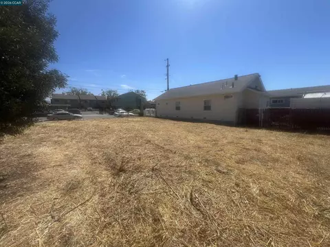 549 6th St, Richmond, CA 94801 photo 3