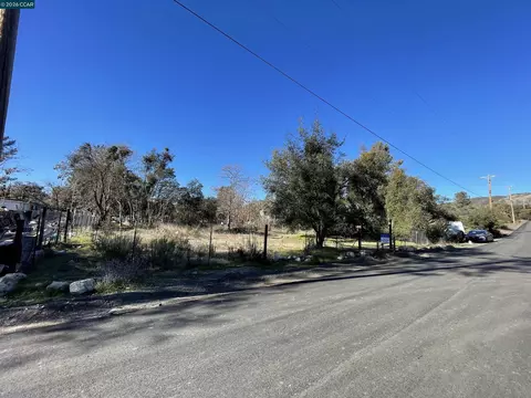 3627 Mint St, Clearlake, CA 95422 photo 10