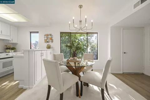 1324 Singingwood Ct # 3, Walnut Creek, CA 94595