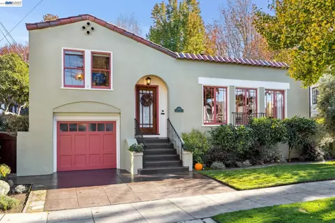 1416 Versailles Ave, Alameda, CA 94501 photo 1