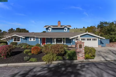 131 Donald Dr, Moraga, CA 94556 photo 1