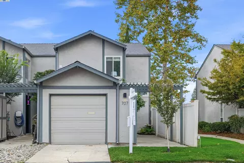 707 Sandpiper Cmn, Livermore, CA 94551 photo 1
