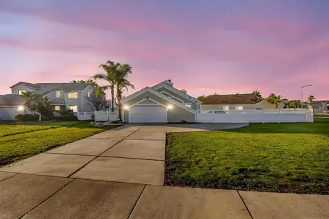 2102 Portside Ct, Discovery Bay, CA 94505