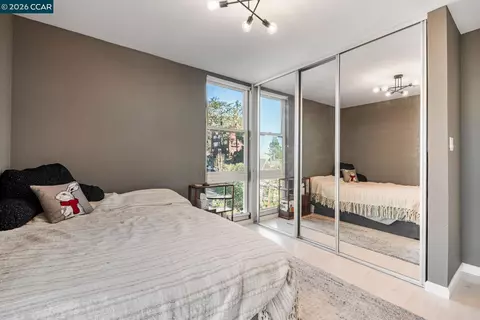 Bedroom - 2 Panoramic Way #304, Berkeley, CA 94704 photo 4 of 4
