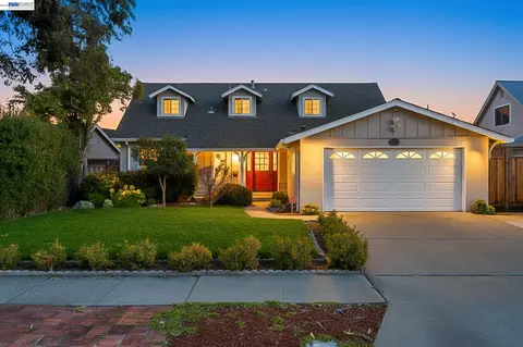 7728 Hazelnut Dr, Newark, CA 94560 photo 1