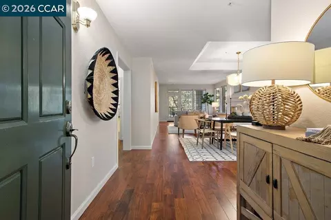 5910 Horsemans Canyon Dr #5A, Walnut Creek, CA 94595