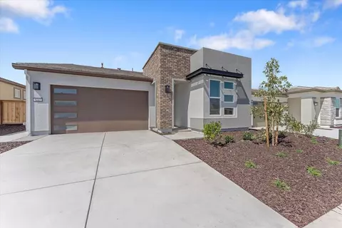3247 Woody Way, Hollister, CA 95023