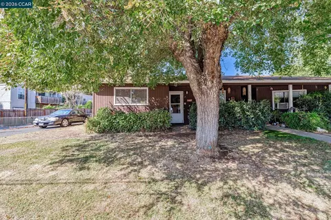 4794 Blum Rd, Martinez, CA 94553 photo 1
