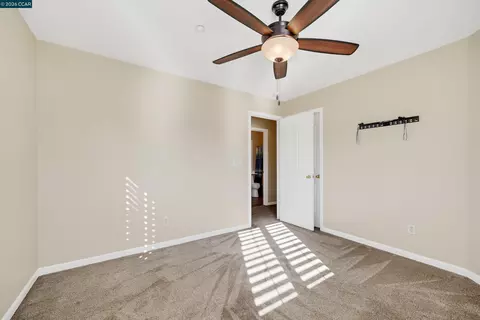 Bedroom - 738 Marsh Pl, Fairfield, CA 94533 photo 4 of 7