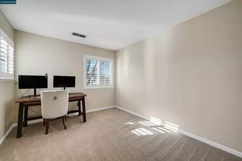 Bedroom - 738 Marsh Pl, Fairfield, CA 94533 photo 3 of 7