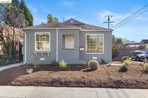 2829 California St, Berkeley, CA 94703 photo 1