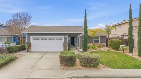 7724 Turquoise St, Dublin, CA 94568 photo 1