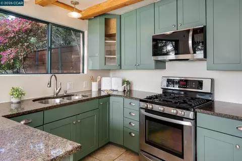 Kitchen - 161 Panoramic Way, Berkeley, CA 94704 photo 4 of 7