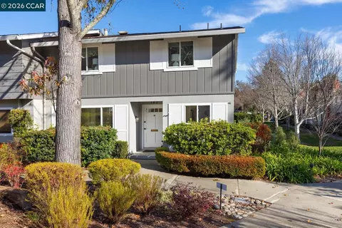 183 Miramonte Dr, Moraga, CA 94556 photo 1