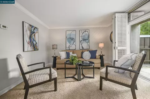 Living - 1218 Hookston Rd, Concord, CA 94518 photo 3 of 4