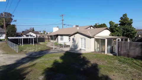 5100 Kiernan Ave, Salida, CA 95368