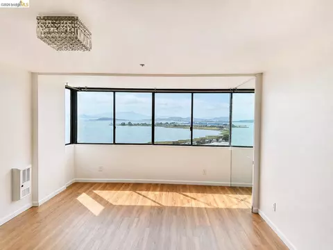 555 Pierce St #735, Albany, CA 94706