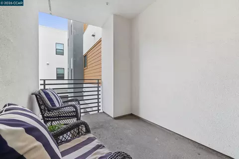 Exterior - 5862 Cadence Ave, Dublin, CA 94568 photo 3 of 6