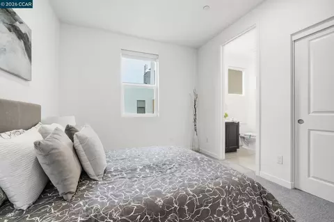 Bedroom - 5862 Cadence Ave, Dublin, CA 94568 photo 13 of 15