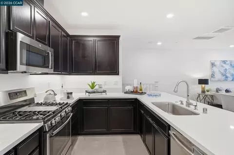 Kitchen - 5862 Cadence Ave, Dublin, CA 94568 photo 2 of 5