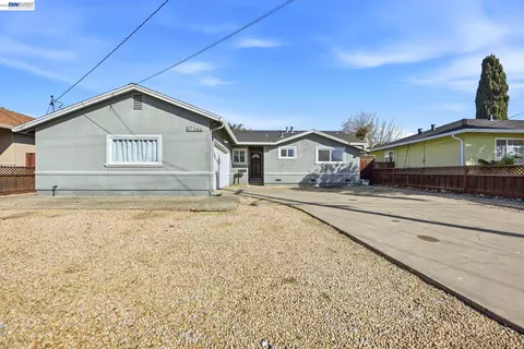 37164 Saint Christopher St, Newark, CA 94560 photo 1