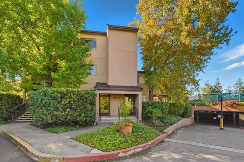39149 Guardino Dr #247, Fremont, CA 94538