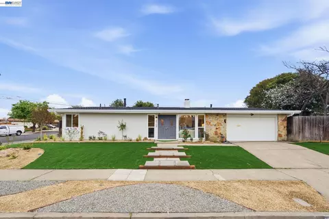 24768 Mango St, Hayward, CA 94545 photo 1