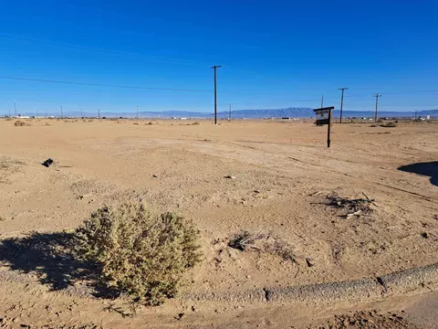 1938 Betty Ave, Thermal, CA 92274