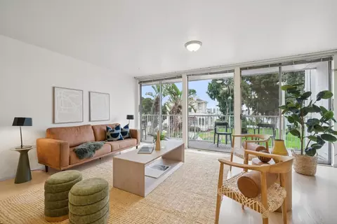 1425 Lakeside Dr #201, Oakland, CA 94612