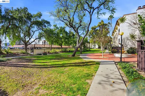 Exterior - 39997 Cedar Blvd #248, Newark, CA 94560 photo 7 of 13