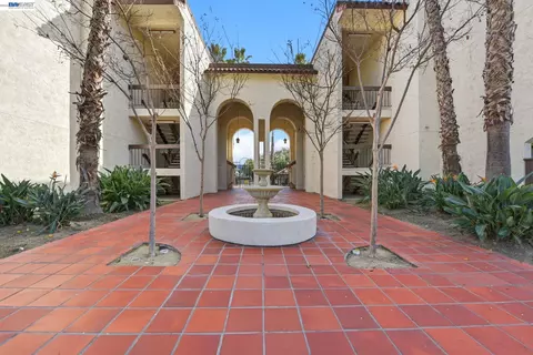 Exterior - 39997 Cedar Blvd #248, Newark, CA 94560 photo 5 of 13