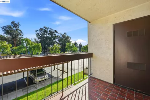 Exterior - 39997 Cedar Blvd #248, Newark, CA 94560 photo 3 of 13