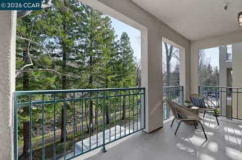 1860 Tice Creek Dr #1306, Walnut Creek, CA 94595