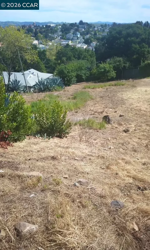 Hitchborn, Vallejo, CA 94590 photo 2