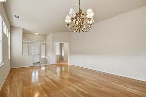 1036 Bismarck Ter, Brentwood, CA 94513