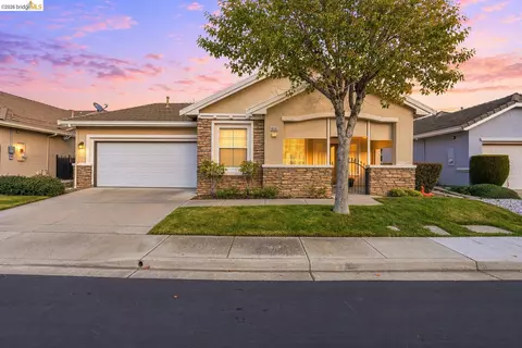 1036 Bismarck Ter, Brentwood, CA 94513
