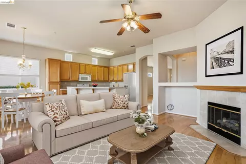 1036 Bismarck Ter, Brentwood, CA 94513