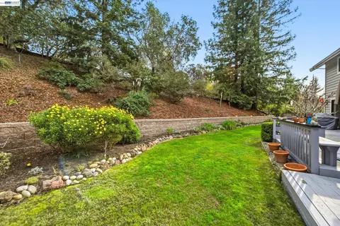 Exterior - 28 Harrington Rd, Moraga, CA 94556 photo 25 of 25