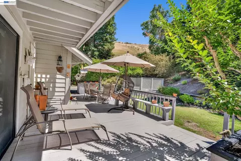 Exterior - 28 Harrington Rd, Moraga, CA 94556 photo 14 of 25
