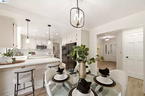 Dining - 28 Harrington Rd, Moraga, CA 94556 photo 5 of 5